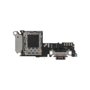 13 - Connecteur de charge